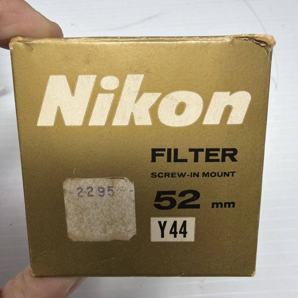 Nikon Filter Screw-In Mount 52mm Yellow Y22 With Original Case From Japan